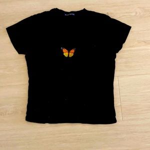 I’m selling a shirt!!